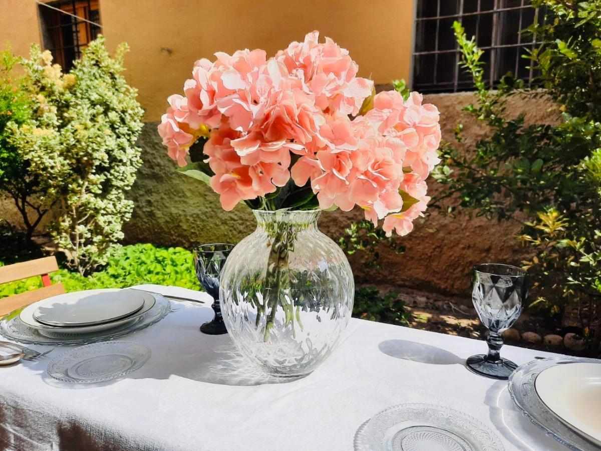 Maila Apartments 25Min From Florence Prato  Bagian luar foto