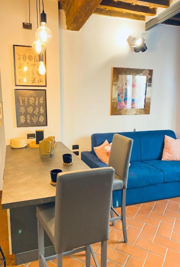 Maila Apartments 25Min From Florence Prato  Bagian luar foto